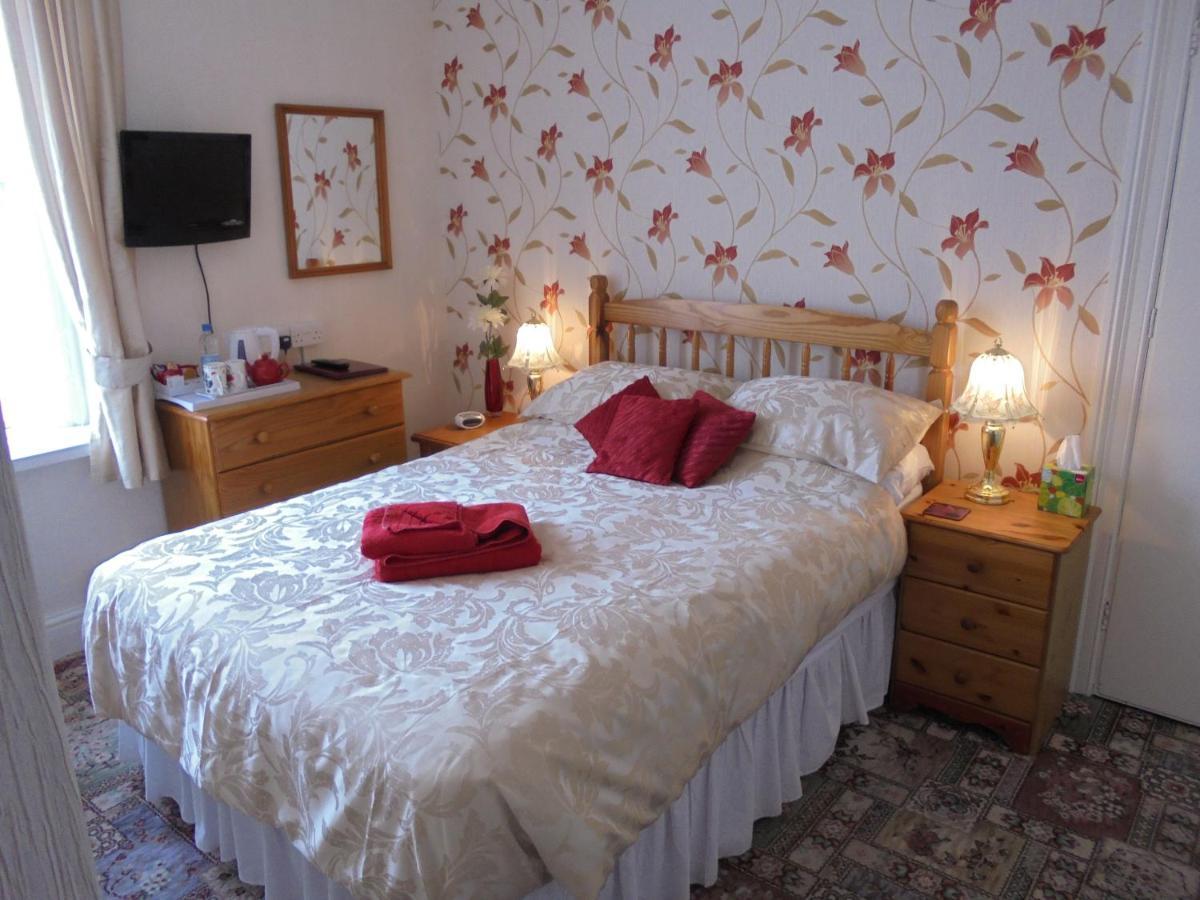 Sunfield B&B Minehead Esterno foto